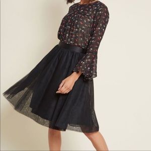 ModCloth Tulle Skirt Size M.